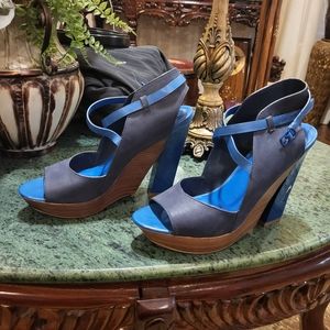 Women's Cole Haan open toe shoes size 10.5